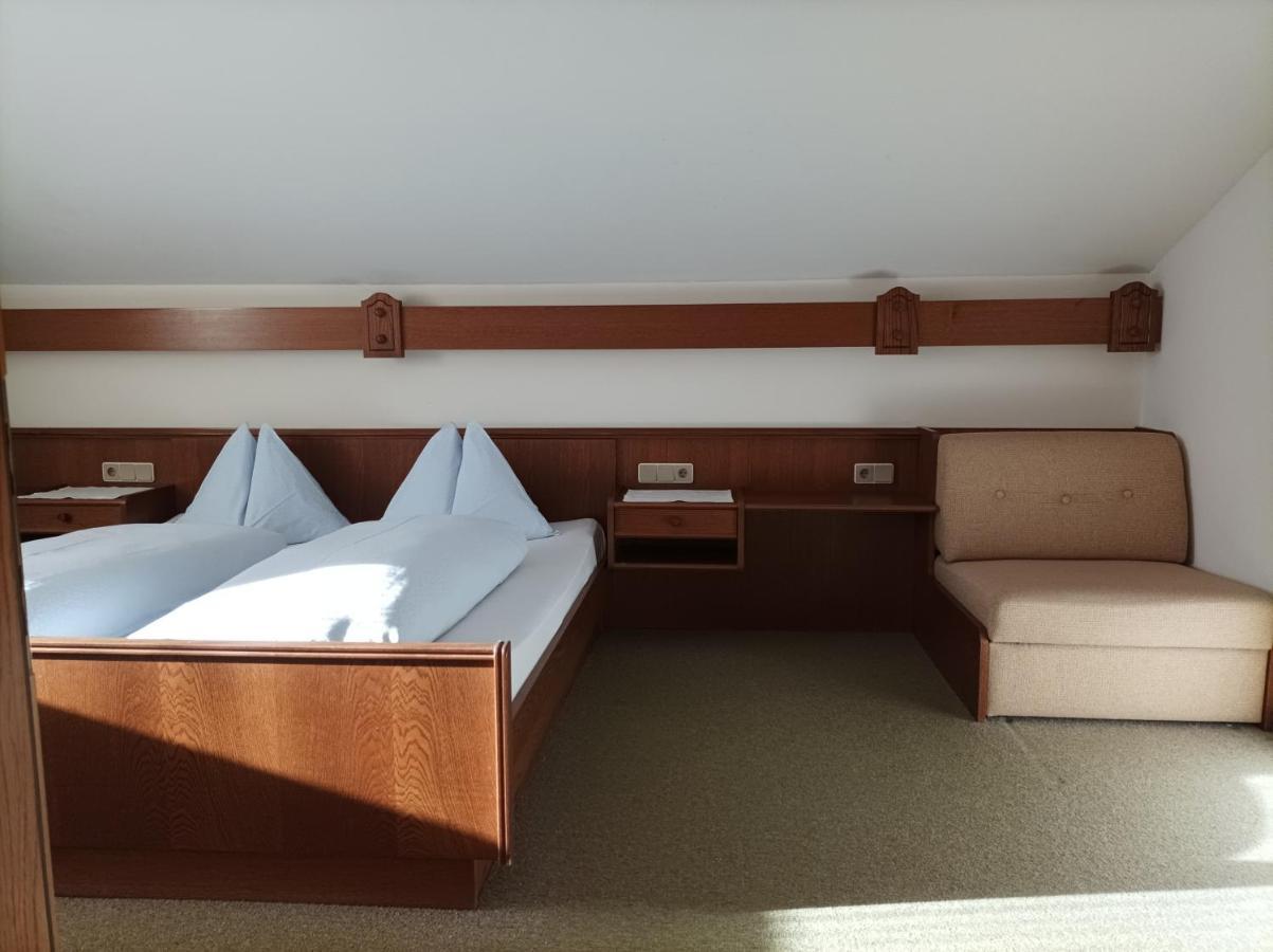 Fruehstueckspension-Appartementhaus Wasserer Bad Kleinkirchheim Ngoại thất bức ảnh