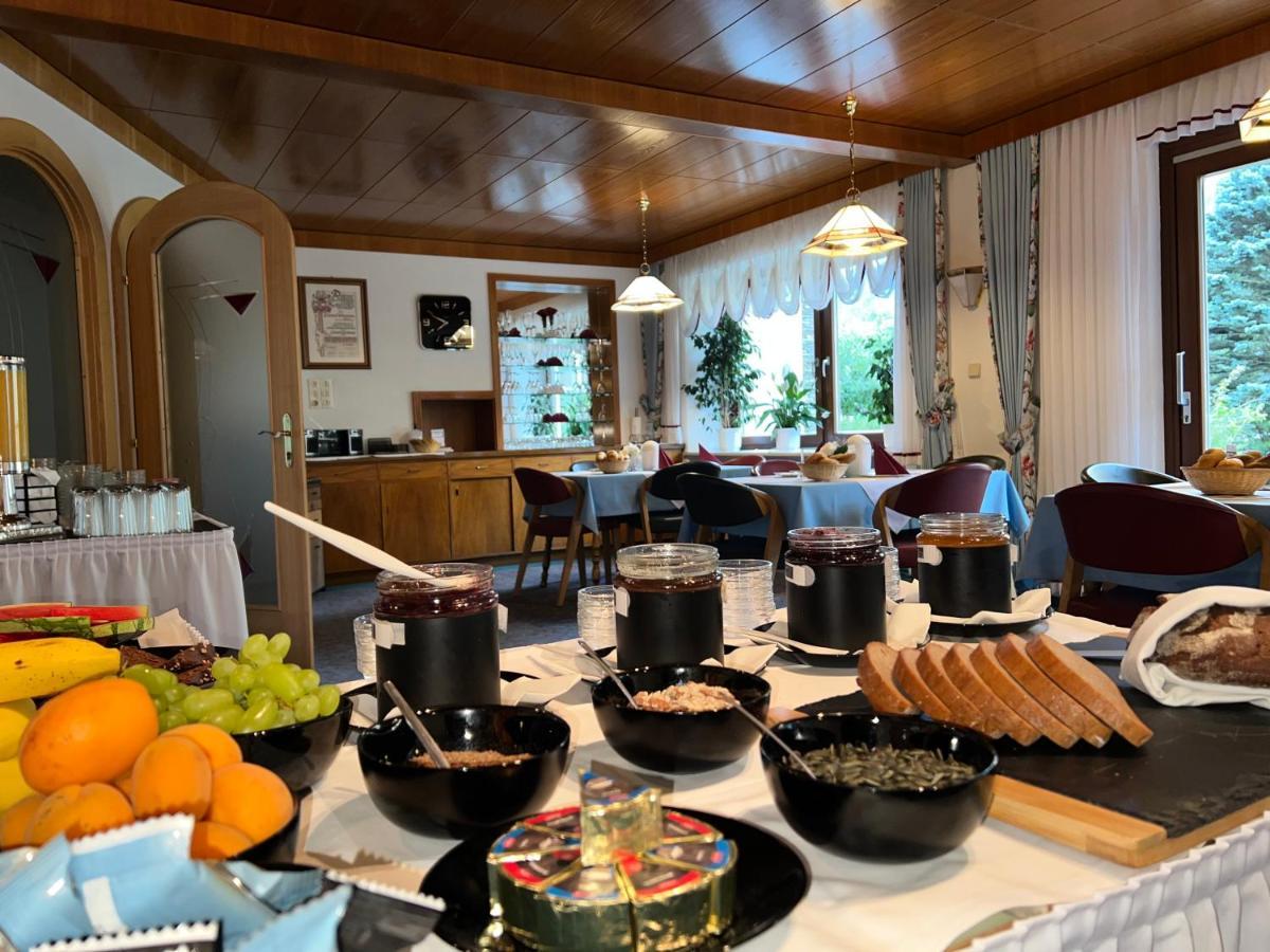 Fruehstueckspension-Appartementhaus Wasserer Bad Kleinkirchheim Ngoại thất bức ảnh