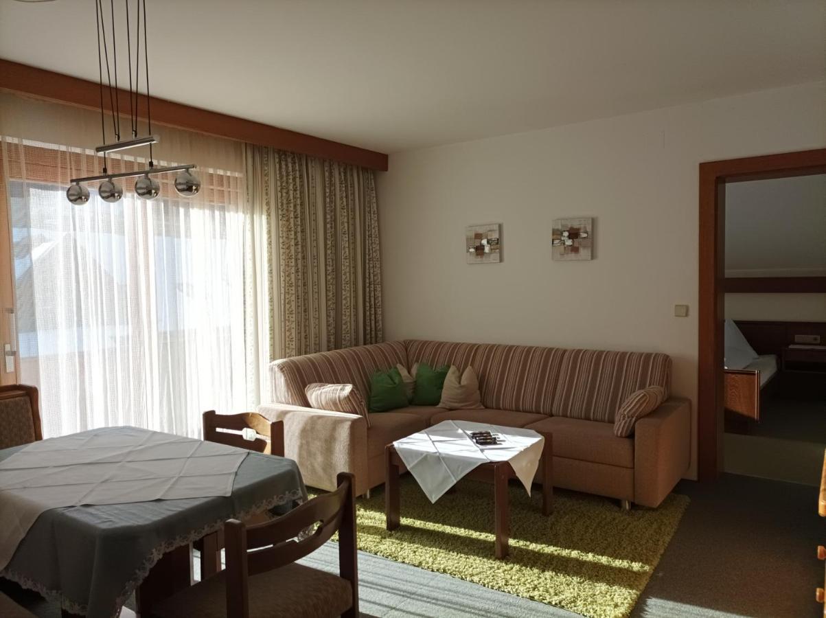 Fruehstueckspension-Appartementhaus Wasserer Bad Kleinkirchheim Ngoại thất bức ảnh