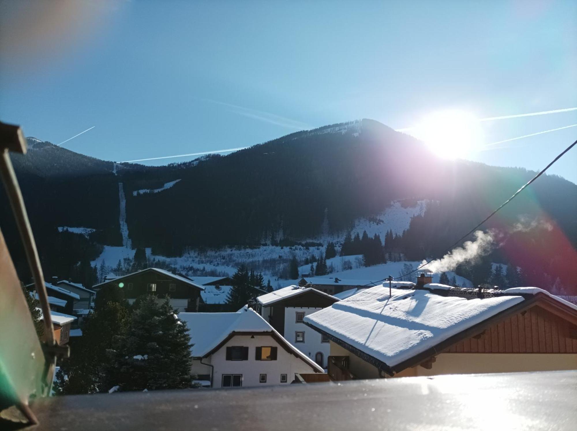 Fruehstueckspension-Appartementhaus Wasserer Bad Kleinkirchheim Ngoại thất bức ảnh