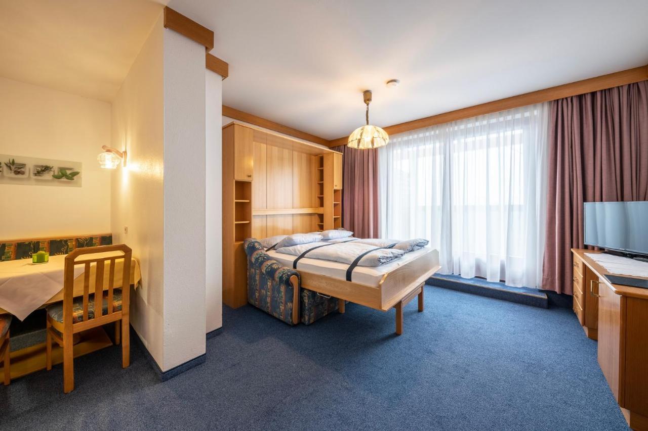 Fruehstueckspension-Appartementhaus Wasserer Bad Kleinkirchheim Ngoại thất bức ảnh