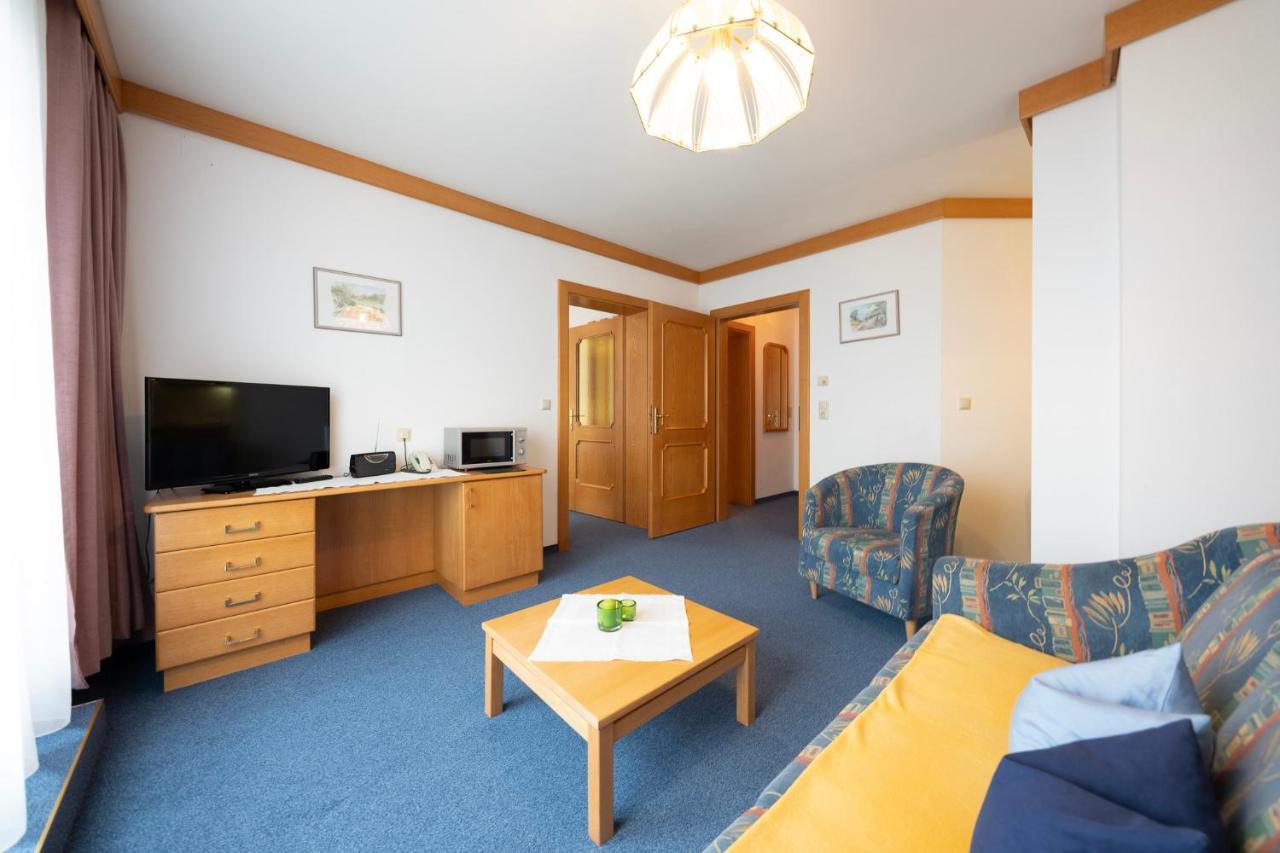 Fruehstueckspension-Appartementhaus Wasserer Bad Kleinkirchheim Ngoại thất bức ảnh