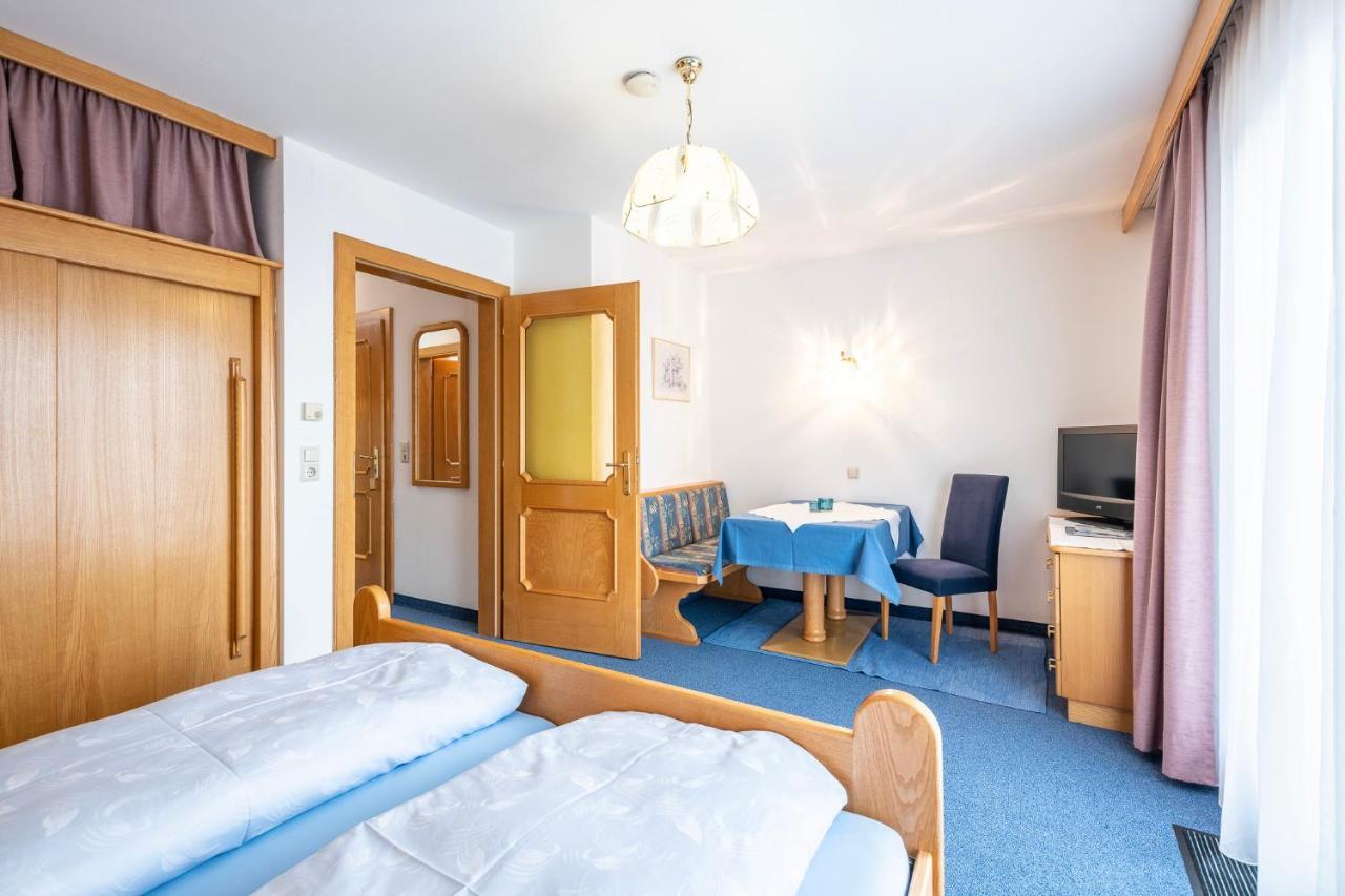 Fruehstueckspension-Appartementhaus Wasserer Bad Kleinkirchheim Ngoại thất bức ảnh