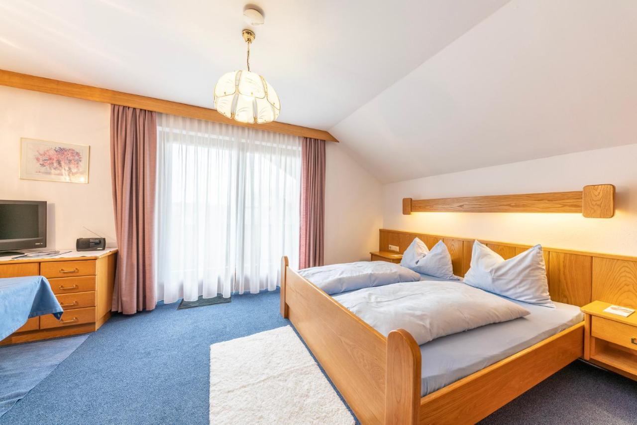 Fruehstueckspension-Appartementhaus Wasserer Bad Kleinkirchheim Ngoại thất bức ảnh